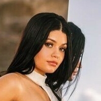 Paula Kamaisaka Çıplak