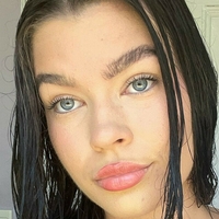 Phoebewillow Çıplak