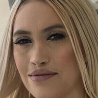 Pizzaqueen93 Çıplak