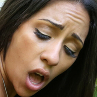Priya Price Çıplak