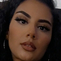 Priya Singh Çıplak