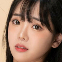 Ryeoni 려니 Çıplak