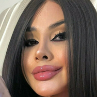 Sara Victoria Zx Çıplak