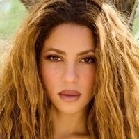 Shakira - Fakes Çıplak