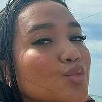 Sharick Logatto Çıplak