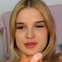 Sophia Sapphire Çıplak