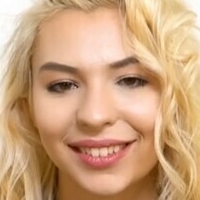 Sophia Sweet Çıplak