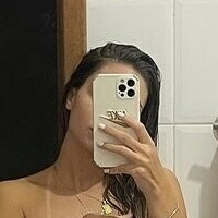 Stela Calderano Çıplak