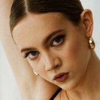 Sunnivaharder Çıplak