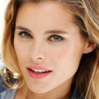 Susie Abromeit Çıplak