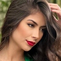 Tania Estrada Çıplak