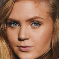 Tatum Pass  Çıplak