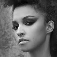 Thalìa Bellazecca Çıplak