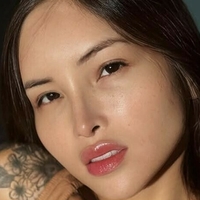 Theamazingsimmii Çıplak