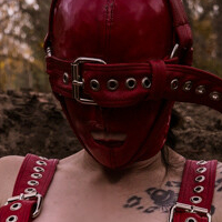 Toxic Vision Çıplak