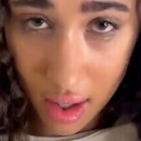 yorjiplayhouse Çıplak