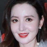 Zhang Meng Çıplak