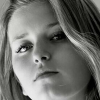 zoe.meskens Çıplak