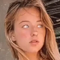 Zoey Aune Çıplak